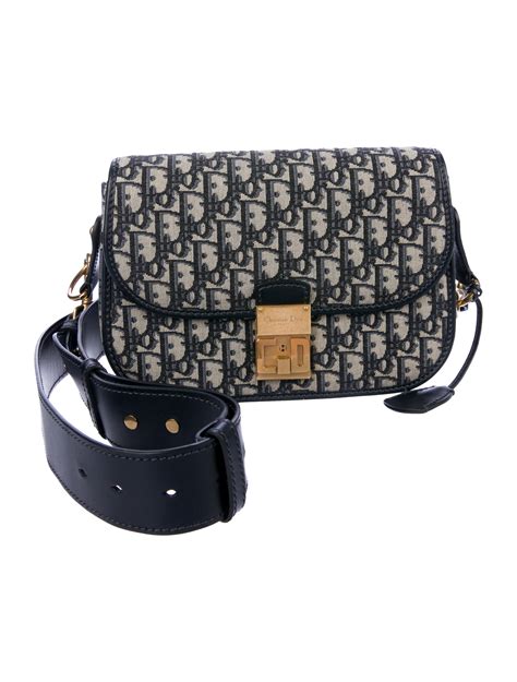 crossbody dior bag